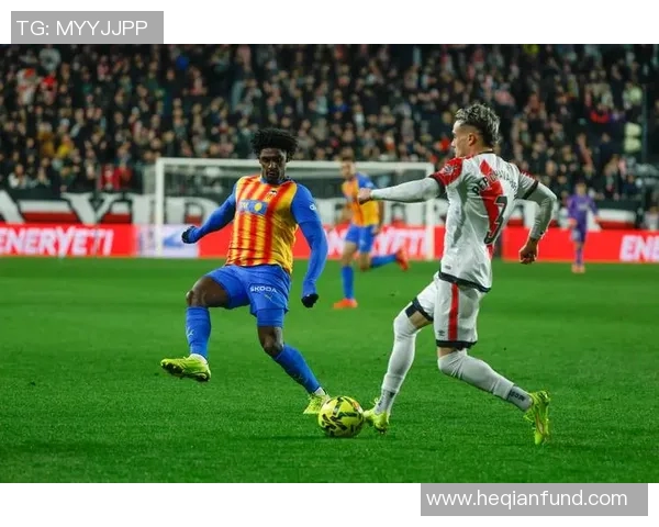 巴伦西亚宣布签下西甲新星，球队重新塑造团队实力