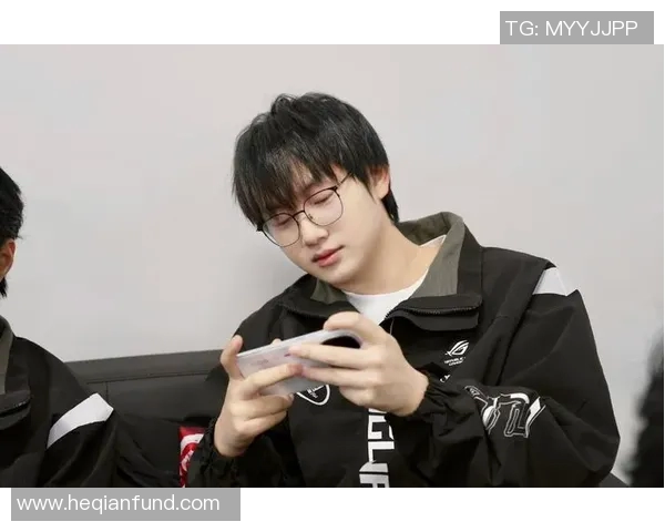 WE战队完美零封RW侠展现强大实力引发电竞热潮