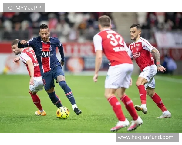 内马尔助巴黎圣日耳曼逆转胜巴黎FC，法甲积分榜暂时领先