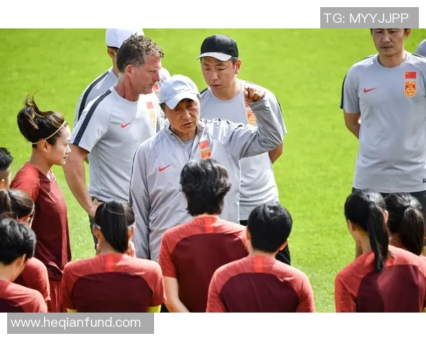 女足国家队备战奥运会，队员们积极备战，迎接挑战